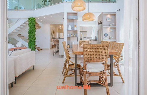 Pereque House | Casa com piscina a 5 minutos da praia no Guaruja