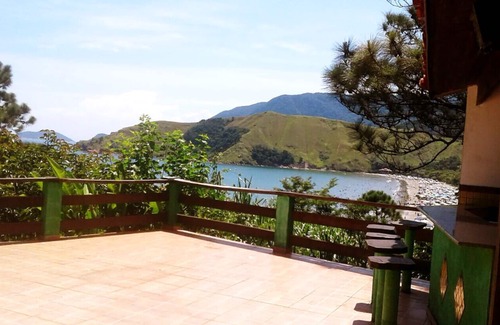 Praia de Barequecaba House | Casa com Piscina, Jardim e Vista Incrível p/o mar