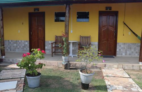 Prado House | Casa completa e aconchegante Prado - Emídio Hospedaria Recanto da Rosa