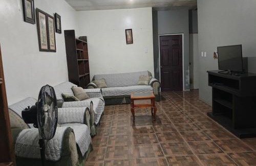 Chihuahua House | CASA COMPLETA Facturamos