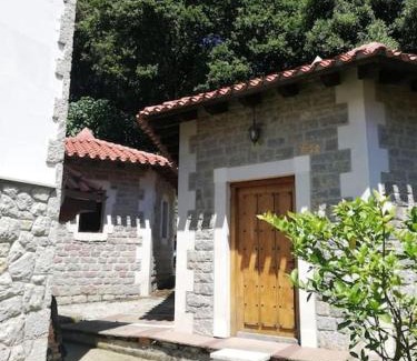 Pechon House | Casa con amplio jardín en Pechón