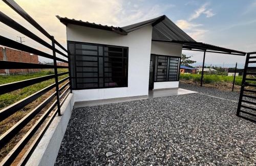 Acacias House | Casa con Parrilla y Espacios al Aire Libre