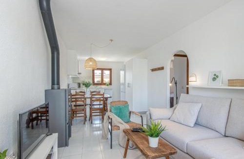 Sant Pere Pescador House | Casa con terraza, A/A, barbacoa, wifi, parking a 500 m de la playa - ES-89-86