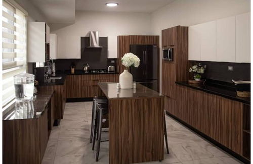 Juarez Municipality House | Casa Consulado