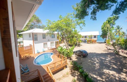 Antoneys Cay House | Casa Coral and Casa Palmera home