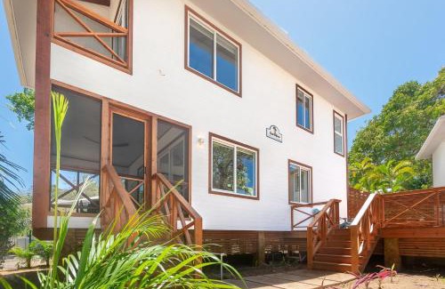 Antoneys Cay House | Casa Coral and Casa Palmera home