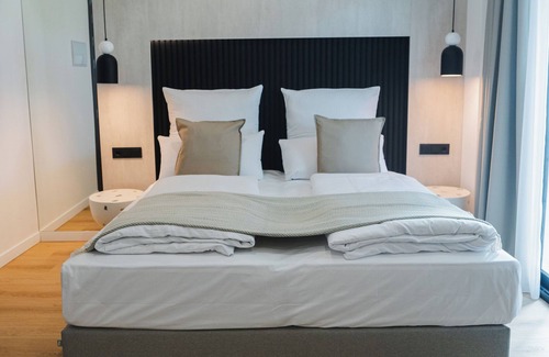 Chiclana de la Frontera Hotel | Casa Cuatro Boutique Hotel - Adults Recommended