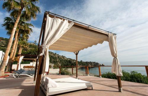 Nerja House | CASA CUARTEL EL VELERO