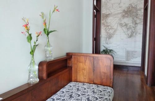 Horta Apartment | Casa da American Cable Company