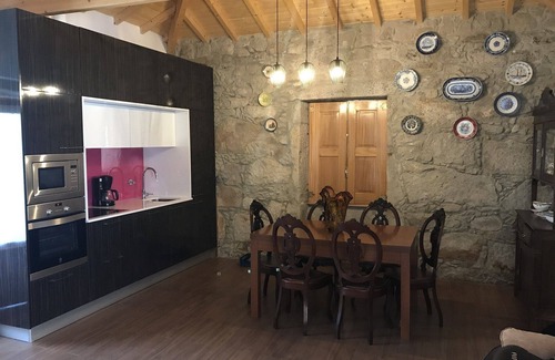 Viana do Castelo House | Casa das Bouças - Rustic house in a privileged location, in contact with nature.