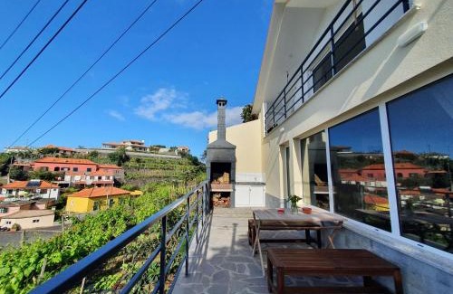 Ponta Delgada House | Casa das Feiteiras by AnaLodges