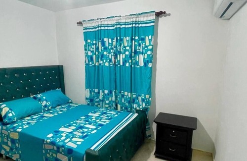 Altos de Arroyo Hondo House | Casa de 3 Abitaciones Santo Domingo Oeste