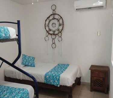 Ixtapa House | Casa de 3 habitaciones con alberca