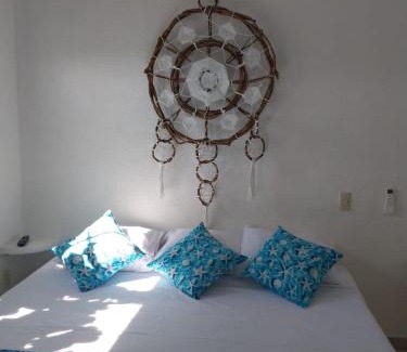 Ixtapa House | Casa de 3 habitaciones con alberca