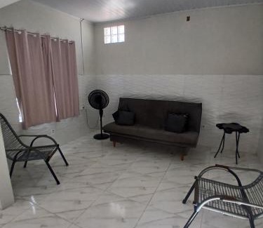 Corumba House | Casa de 90m2 toda sua aconchegante e central