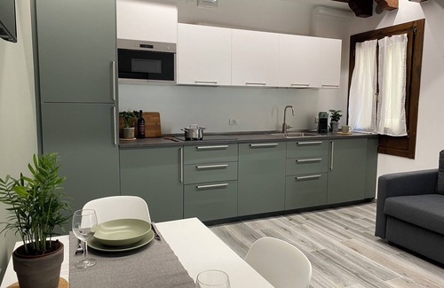 Longa House | Casa de l'Ogio Relax Apartment in Murano - Venice