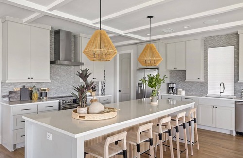 Red Fish Cove House | Casa de la Paz is a Pointe West custom home steps from the beach & pet friendly!