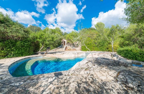 Campanet House | Casa De Piedra