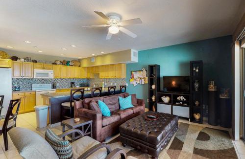 Indian Rocks Beach Apartment | Casa de Playa 211