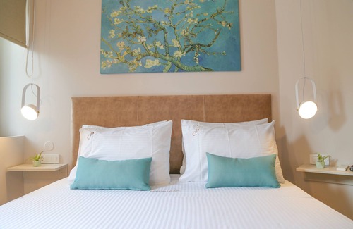 Old Town Hotel | Casa de Potie -casa 1: Double Room With Terrace in the Heart of Chania Old Town
