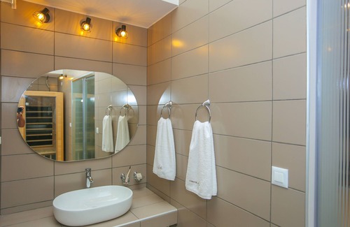 Old Town Hotel | Casa de Potie -casa 1: Double Room With Terrace in the Heart of Chania Old Town