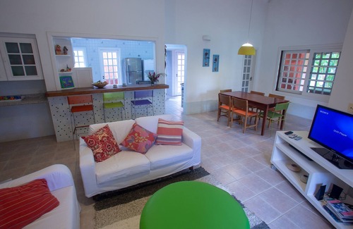 Camburi House | Casa de praia charmosa em condomínio fechado