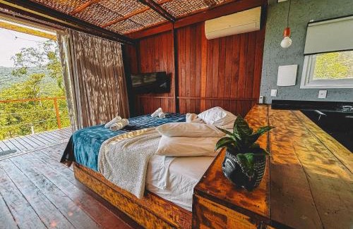 Acores House | Casa de Vidro Alto Padrão - Hospedar com Propósito