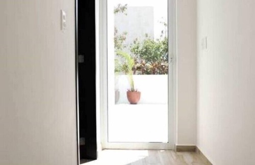 La Veleta Villa | Casa del Alma Gitana~Secluded Boho Luxe Villa with Private Pool/Roof Deck/Garden