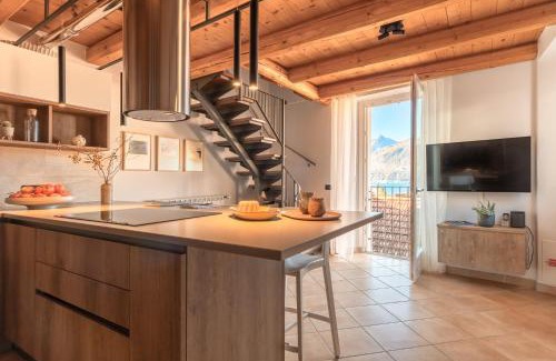 Maccagno Apartment | Casa del Borgo "Aria & Acqua" sul Lago Maggiore