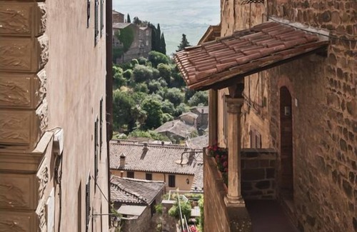 Montalcino Apartment | Casa del Dago apartment in the hear of Montalcino town