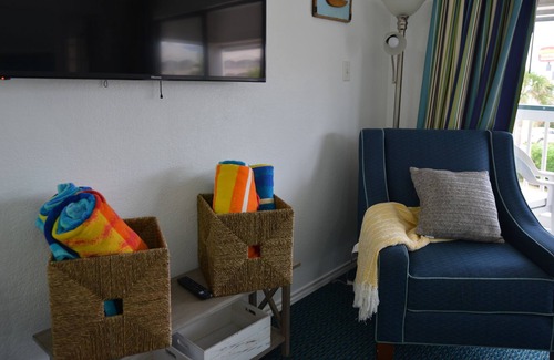 Galveston Condo | Casa del Mar - Coastal Vibe Condo with Ocean View