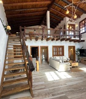 Granadilla de Abona Ski Chalet | Casa Del Tanque