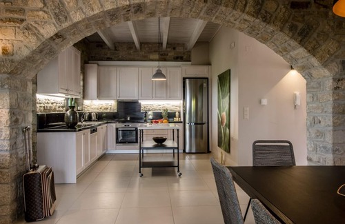 Heraklion Villa | CASA DELLA VITA VILLA