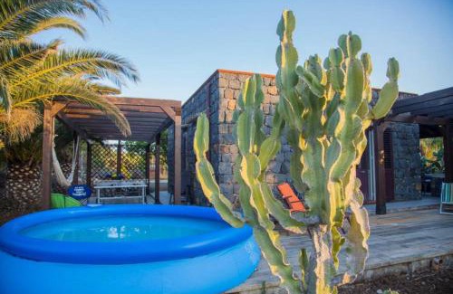 Ustica House | casa delle palme