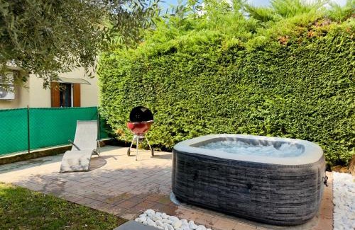 Pedemonte Apartment | Casa di Bianca con Jacuzzi privata Riscaldata