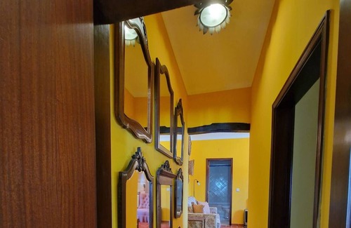 Tomar House | Casa do Avô Lopes /Apart. Amarelo T1