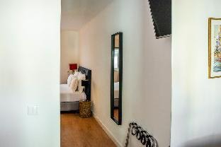 Misericordia House | Casa do Patio by Shiadu