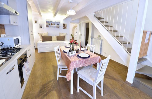 Monopoli House | Casa Donnalby is located in the city center