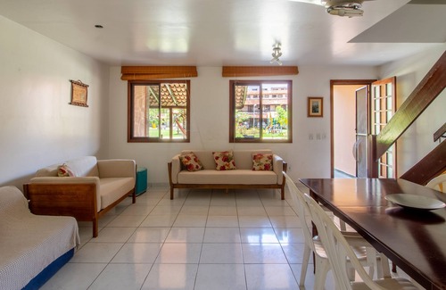 Arraial do Cabo Cottage | Casa dos 14 Passarinhos (Praia Grande Residence Club 1 condominium). Wi-FI 100Mb