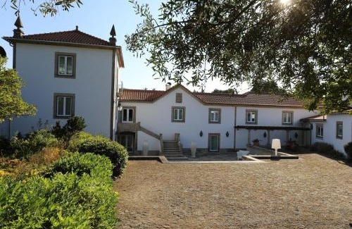 Facha Villa | Casa dos Macieis on Santiago's Way - Separate Wing or Entire Main House or Entire Guesthouse & Optional Agritourism