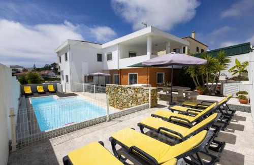 Mafra Villa | Casa dos Seixos by AcasaDasCasas