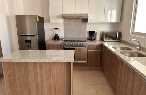 Puente del Mar House | Casa Dream Diamante Acapulco C4B, with private beach club.