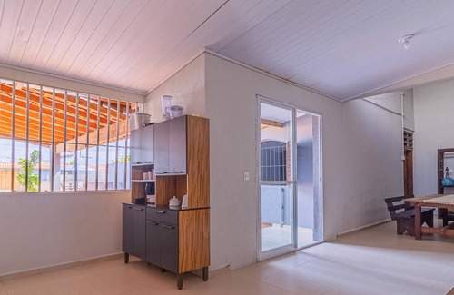 Balneario Mogiano House | Casa em Bertioga com piscina a 700m da praia