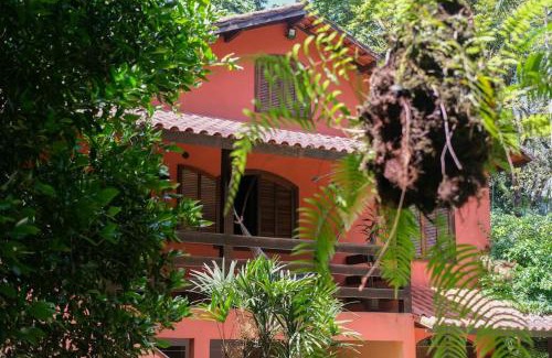 Penedo House | Casa em penedo com cachoeira
