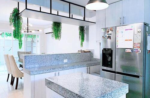 La Aurora House | Casa en Urbanización con Piscina Privada