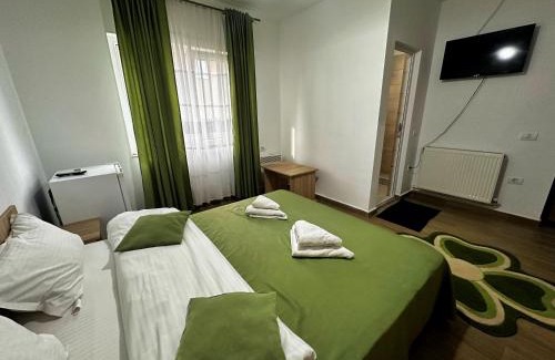 Costinesti House | Casa Enka