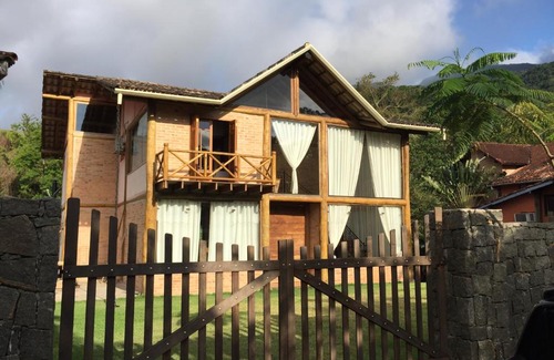 Feiticeira House | Casa Feiticeira