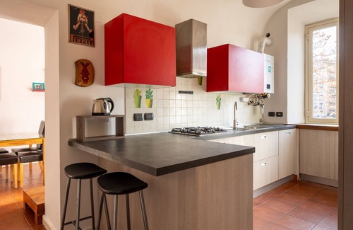 San Lorenzo Apartment | Casa Fiamma in Rome With 1 Bedrooms and 1 Bathrooms