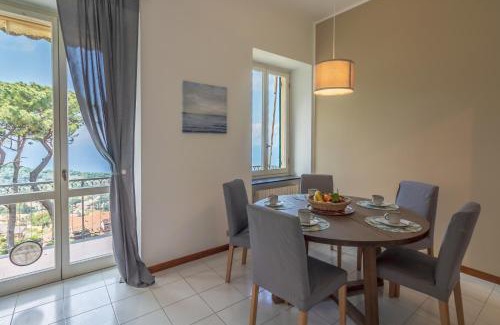 Ruta Apartment | CASA FLAMINIA - Panorama, Relax e Parcheggio