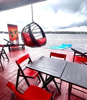 Manaus House | Casa flutuante - Manaus Amazonas
